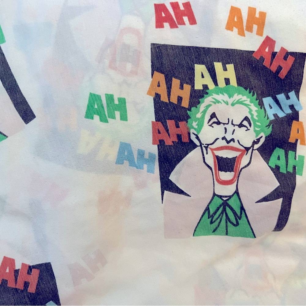 Twin sheet-vintage. Joker Motiff